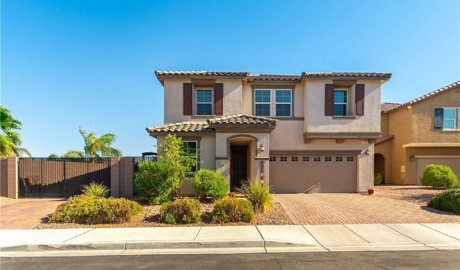 982 Twilight Glow Ct, Henderson, NV 89015 - 4 Beds, 3 Bath