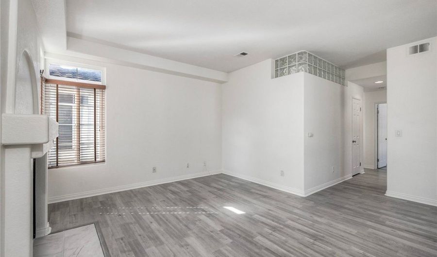 3432 Cameo Dr 62, Oceanside, CA 92056 - 2 Beds, 2 Bath