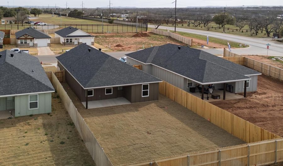 171 Tombstone Rd, Abilene, TX 79602 - 3 Beds, 2 Bath