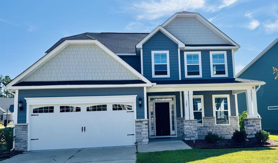 327 Autumn Pond Dr, Blythewood, SC 29016 - 4 Beds, 3 Bath