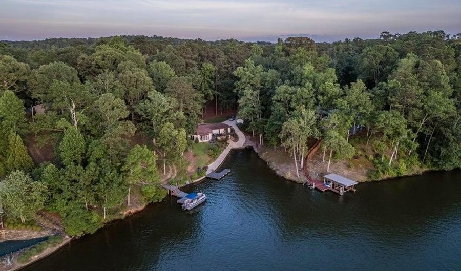 5 Riverwood Ln, Alexander City, AL 35010 - 3 Beds, 3 Bath