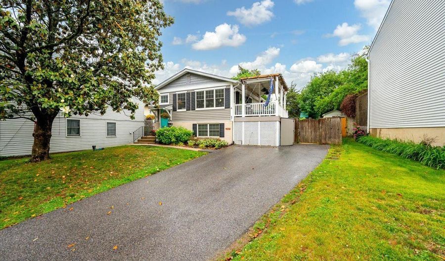 57 SPA Rd, Annapolis, MD 21401 - 3 Beds, 3 Bath