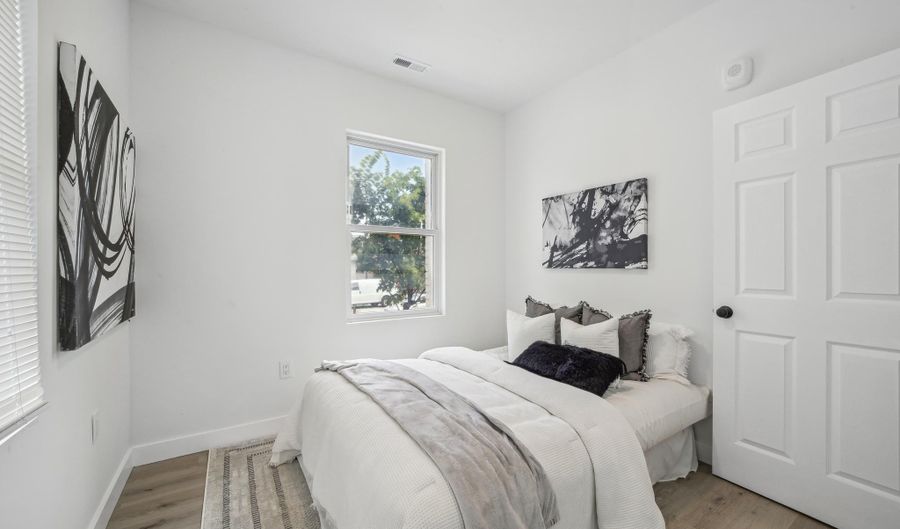 2495 ALABAMA Ave SE 102, Washington, DC 20020 - 3 Beds, 1 Bath