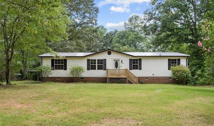 4242 Woodfern Rd, Asheboro, NC 27205 - 4 Beds, 2 Bath