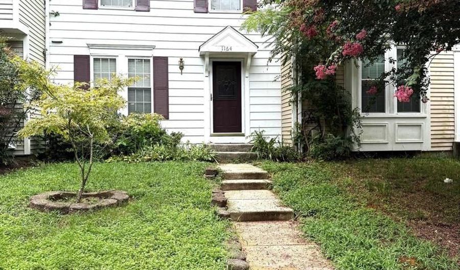 1164 MOSSWOOD Ct, Arnold, MD 21012 - 3 Beds, 2 Bath