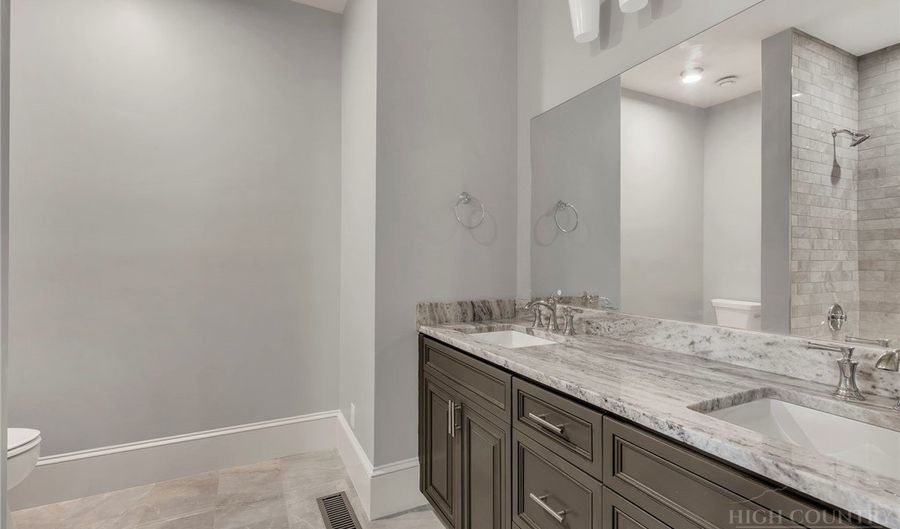 1122 Summit Park Dr, Banner Elk, NC 28604 - 4 Beds, 5 Bath