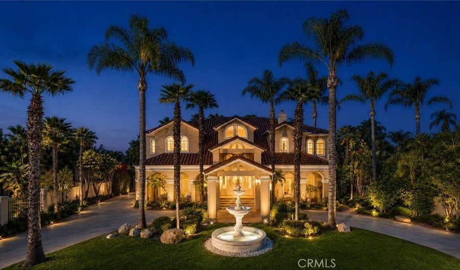 2000 S 2nd, Arcadia, CA 91006 - 6 Beds, 5 Bath