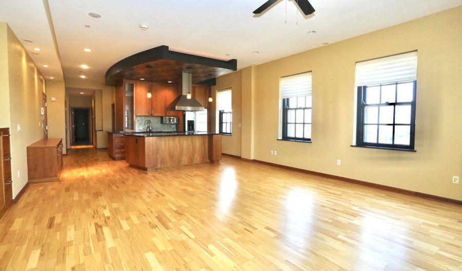 104 S Main St, Aberdeen, SD 57401 - 2 Beds, 2 Bath