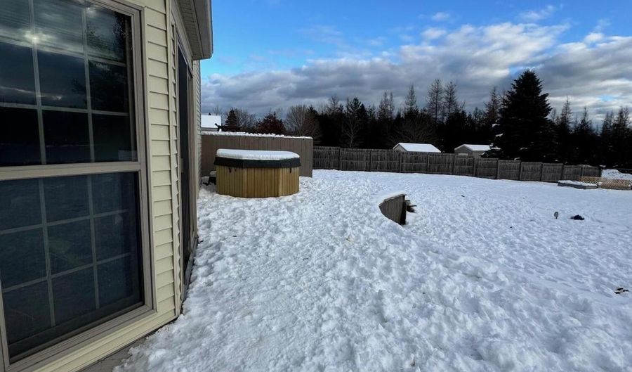 3591 S 3rd Ave, Alpena, MI 49707 - 3 Beds, 2 Bath