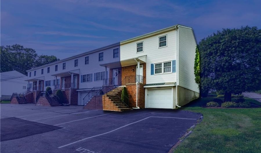 100 Scenery Ln, Johnston, RI 02919 - 2 Beds, 2 Bath