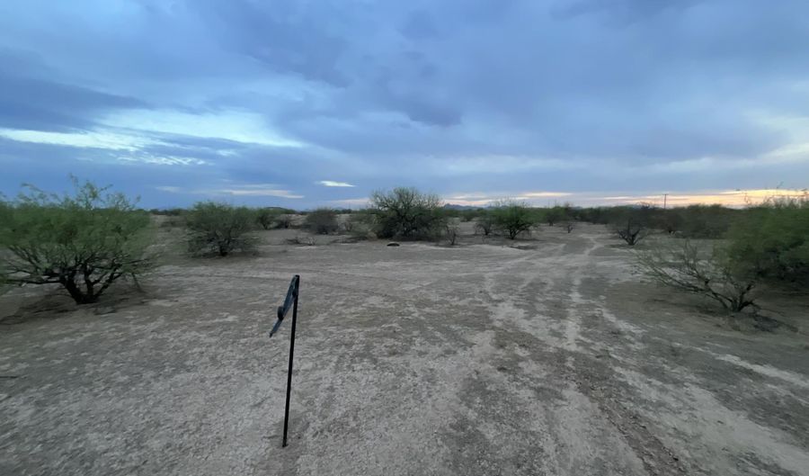 E Jewel 69 Road, Arizona City, AZ 85123 - 0 Beds, 0 Bath
