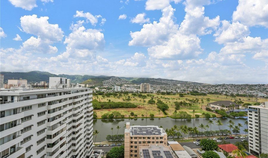 2421 Tusitala St 2201, Honolulu, HI 96815 - 1 Beds, 1 Bath