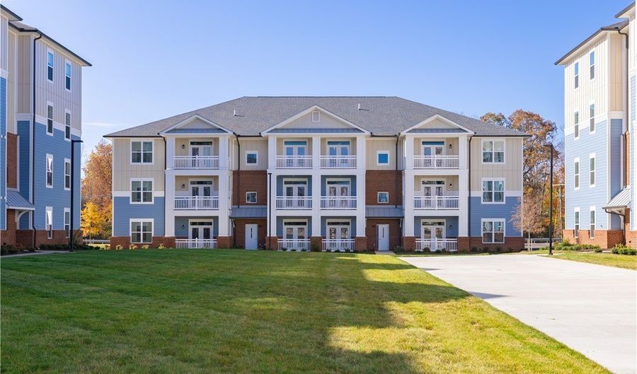 10525 Stony Bluff Dr 203, Ashland, VA 23005 - 2 Beds, 2 Bath