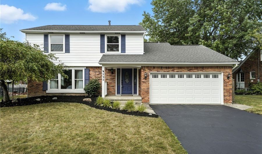292 Oakbrook Dr, Amherst, NY 14221 - 3 Beds, 3 Bath
