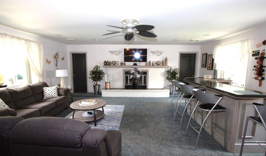 1 Arc Ct, Absecon, NJ 08201 - 3 Beds, 3 Bath