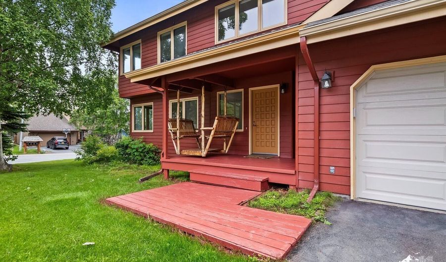 4830 Retriever Cir, Anchorage, AK 99502 - 4 Beds, 3 Bath