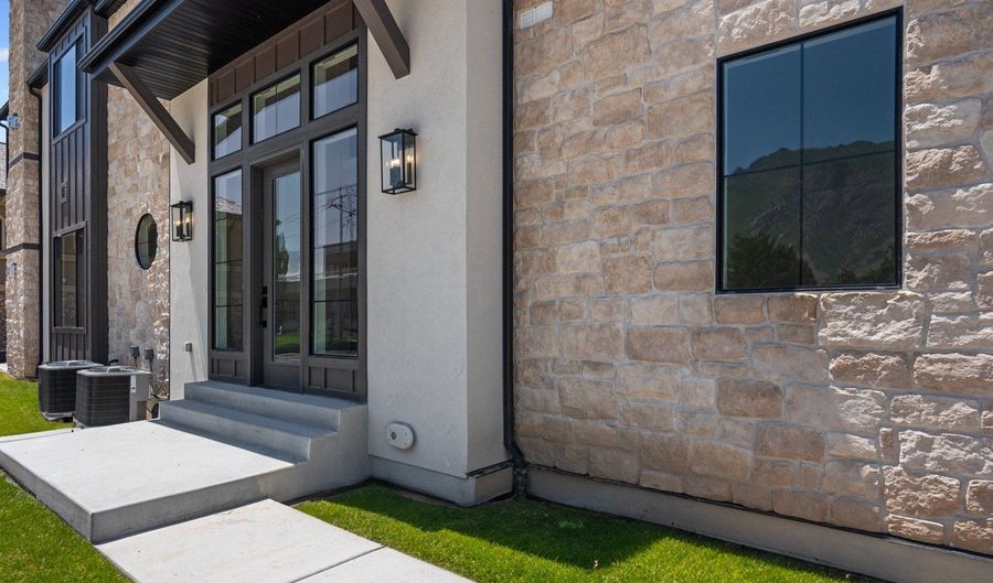 250 S MAIN St 7, Alpine, UT 84004 - 4 Beds, 4 Bath