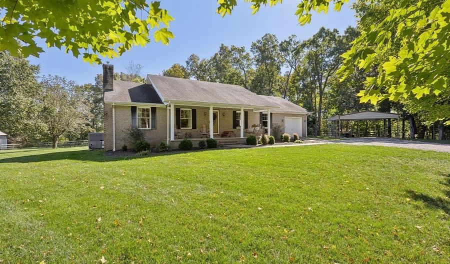 1862 Dennis Corinth Rd, Auburn, KY 42206 - 2 Beds, 2 Bath