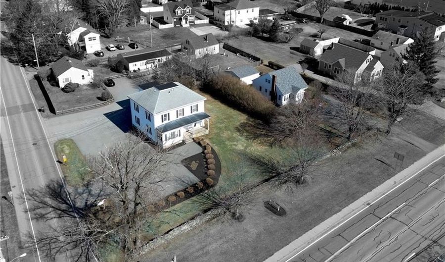 460 E Main Rd, Middletown, RI 02842 - 0 Beds, 0 Bath
