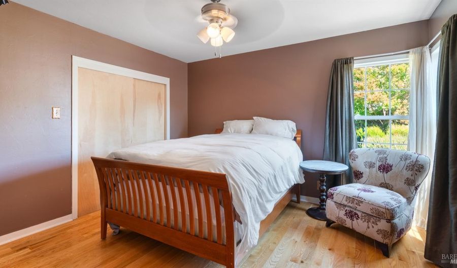 1820 Orchard St, Santa Rosa, CA 95404 - 3 Beds, 1 Bath