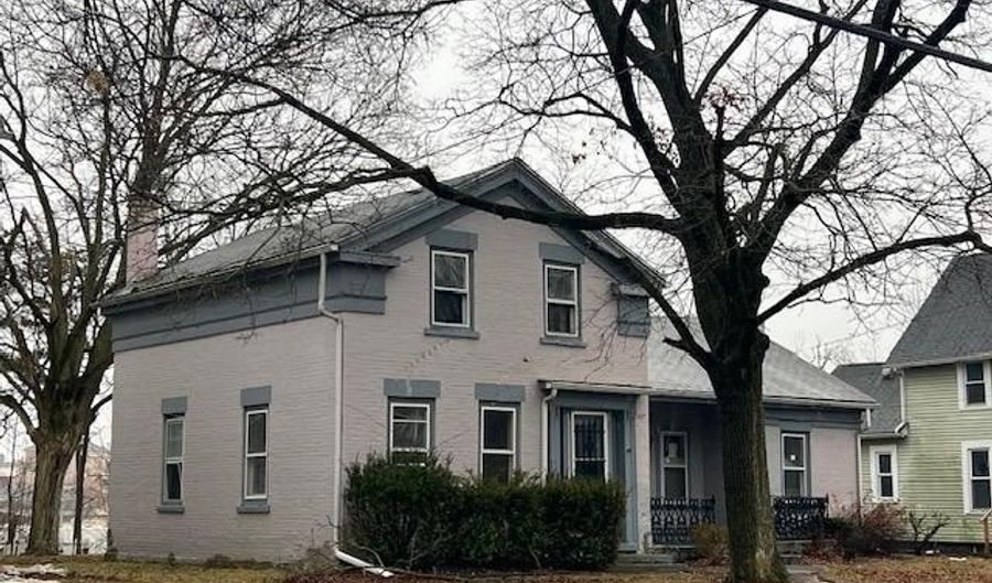 140 Greenly St, Adrian, MI 49221 - 2 Beds, 1 Bath