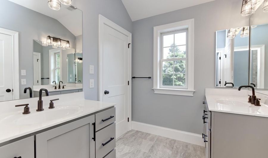 42 CLOUDS Way, Hockessin, DE 19707 - 5 Beds, 6 Bath