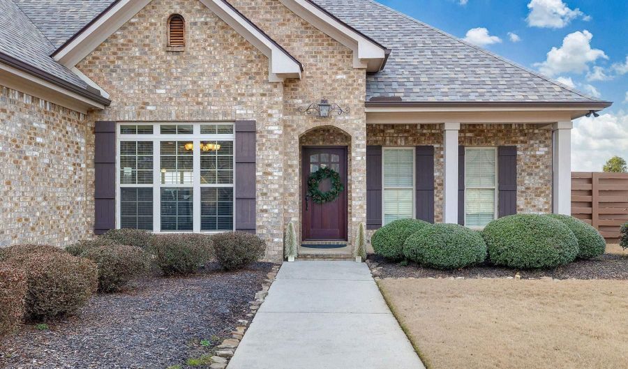 17173 Lochton Dr, Athens, AL 35613 - 4 Beds, 3 Bath