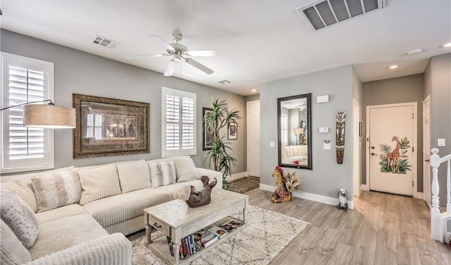 5321 Jackson Valley Ct, Las Vegas, NV 89131 - 2 Beds, 3 Bath