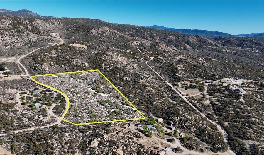 1 Silent Vly, Aguanga, CA 92536 - 0 Beds, 0 Bath