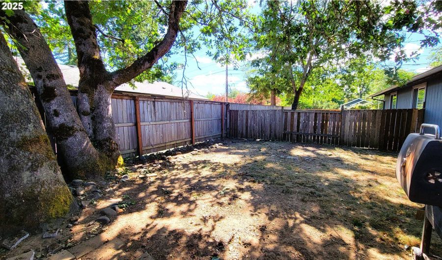 25044 25046 TERRITORIAL Ct, Veneta, OR 97487 - 0 Beds, 0 Bath