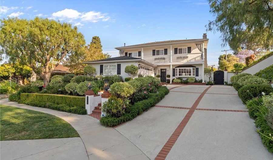 2136 W Gaucho Dr, Rancho Palos Verdes, CA 90275 - 3 Beds, 3 Bath