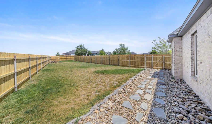 6508 TATUM Cir, Amarillo, TX 79119 - 4 Beds, 5 Bath