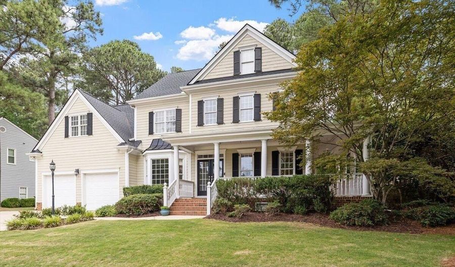 330 Chanticlair Dr, Apex, NC 27502 - 5 Beds, 4 Bath