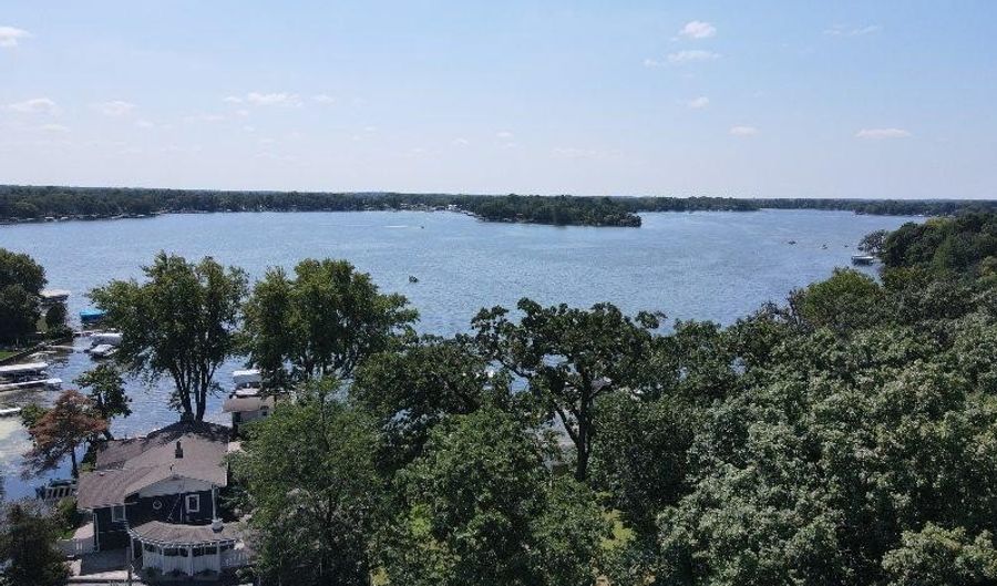 43247 N Grandview Ter, Antioch, IL 60002 - 3 Beds, 1 Bath