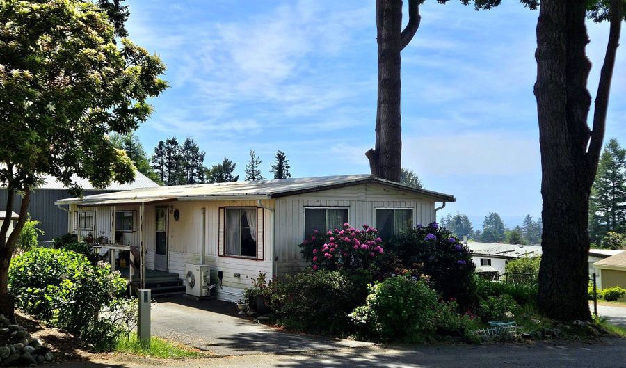 16427 VISTA HILLS Dr 17, Brookings, OR 97415 - 2 Beds, 2 Bath