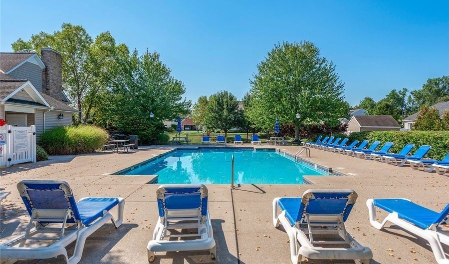 650 Eastpointe Ct, Amherst, OH 44001 - 4 Beds, 3 Bath