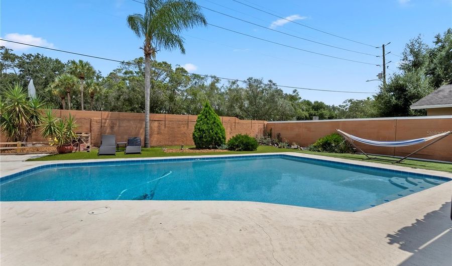 961 APPLE Ln, Altamonte Springs, FL 32714 - 3 Beds, 2 Bath