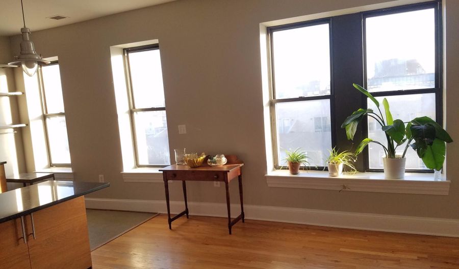 1325 13TH St NW 704, Washington, DC 20005 - 1 Beds, 1 Bath