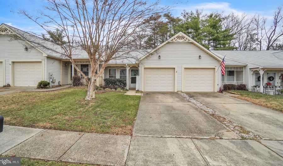 1943 MARCONI Cir, Annapolis, MD 21401 - 2 Beds, 2 Bath