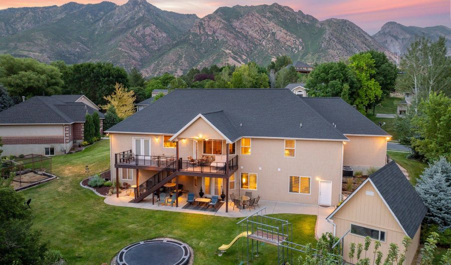 475 E SILVERLEAF Dr, Alpine, UT 84004 - 5 Beds, 4 Bath