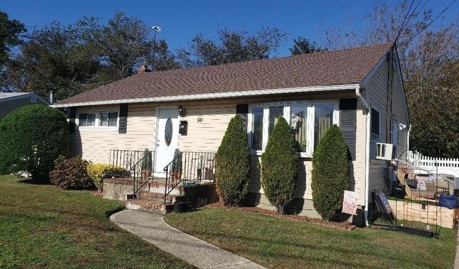 56 Benjoe Dr, Amityville, NY 11701 - 3 Beds, 2 Bath