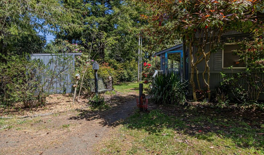 88102 MALLORY Ln, Bandon, OR 97411 - 2 Beds, 1 Bath
