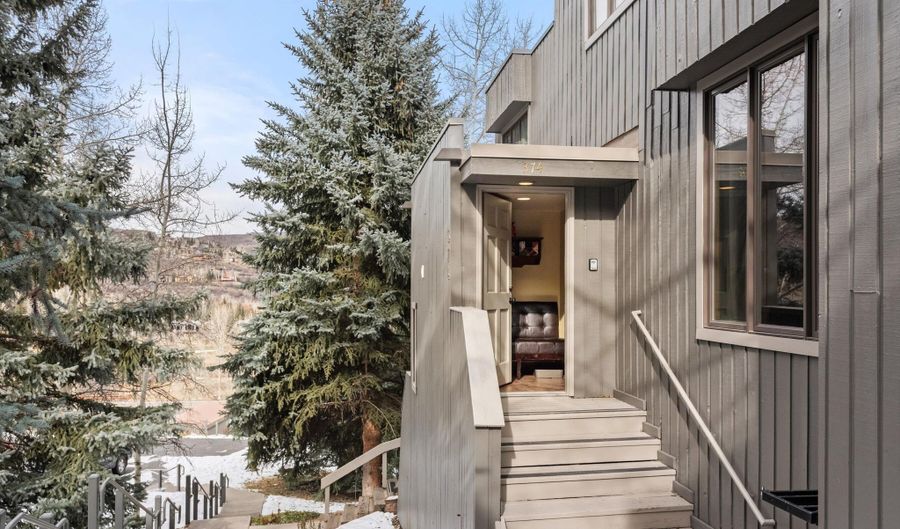 374 Meadow Ranch Road Rd, Snowmass Village, CO 81615 - 2 Beds, 3 Bath