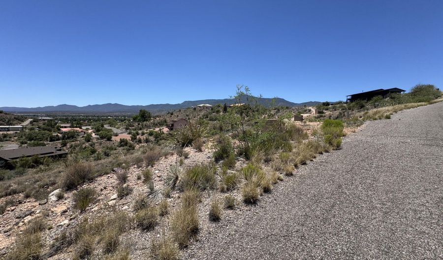 251 New Venture Rd, Clarkdale, AZ 86324 - 0 Beds, 0 Bath