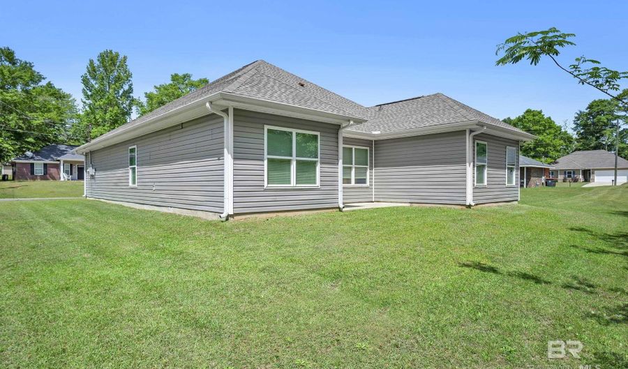214 Cobb Ct, Bay Minette, AL 36507 - 4 Beds, 2 Bath
