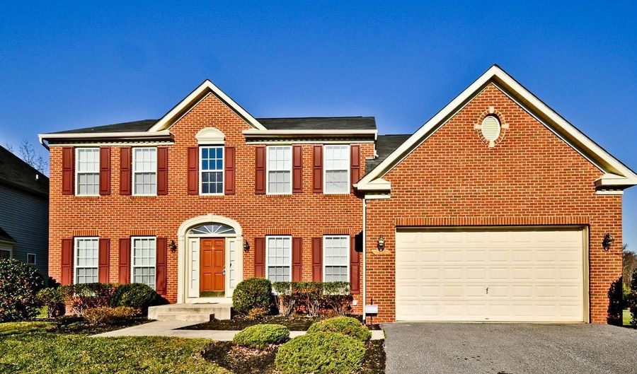 9301 MYRTLE Ave, Bowie, MD 20720 - 5 Beds, 4 Bath