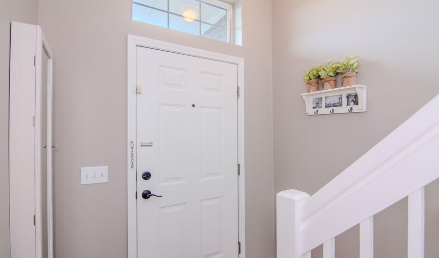 1892 Lindsay Ln, Ann Arbor, MI 48104 - 2 Beds, 2 Bath