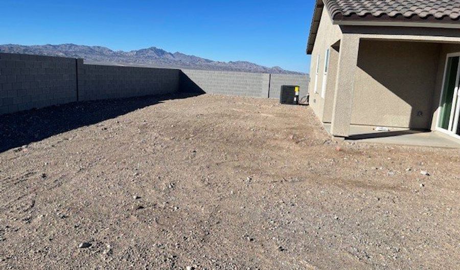 2534 E Montano Ridge Dr, Bullhead City, AZ 86442 - 3 Beds, 2 Bath