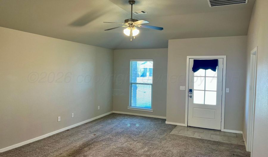 408 Mikeska St, Amarillo, TX 79118 - 3 Beds, 2 Bath