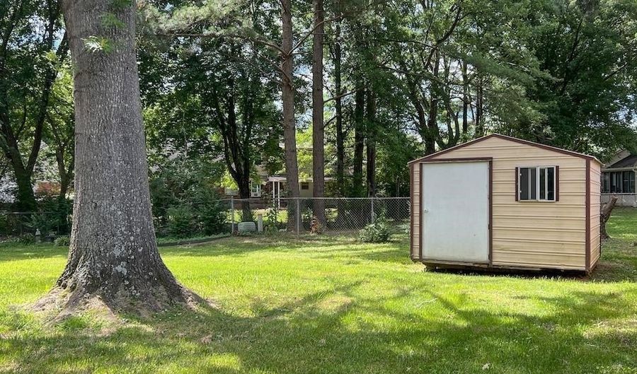 7935 MEMPHIS-ARLINGTON Rd, Bartlett, TN 38133 - 4 Beds, 2 Bath